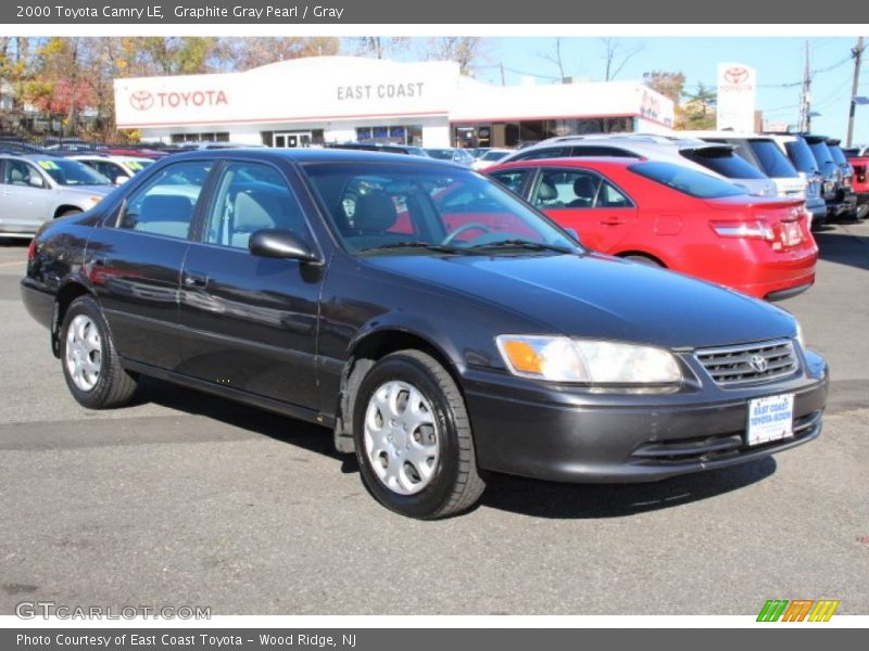 Graphite Gray Pearl / Gray 2000 Toyota Camry LE