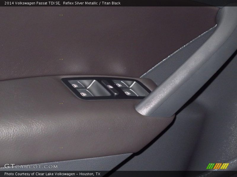 Reflex Silver Metallic / Titan Black 2014 Volkswagen Passat TDI SE