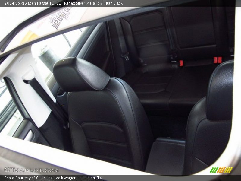 Reflex Silver Metallic / Titan Black 2014 Volkswagen Passat TDI SE