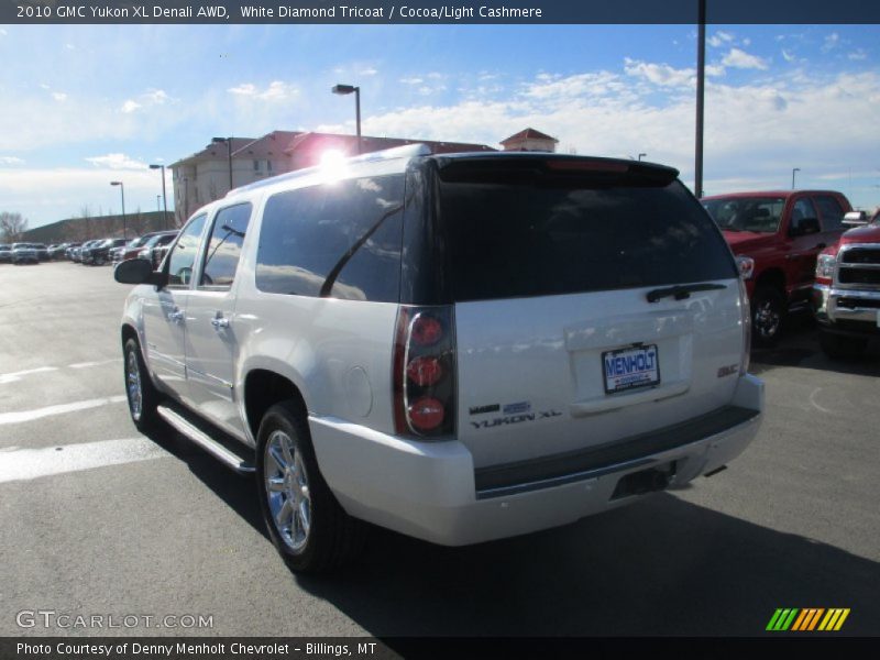 White Diamond Tricoat / Cocoa/Light Cashmere 2010 GMC Yukon XL Denali AWD