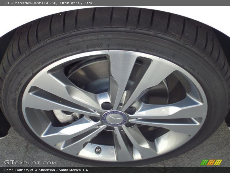 Cirrus White / Black 2014 Mercedes-Benz CLA 250