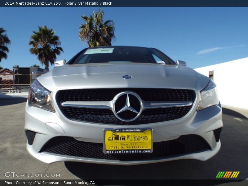Polar Silver Metallic / Black 2014 Mercedes-Benz CLA 250