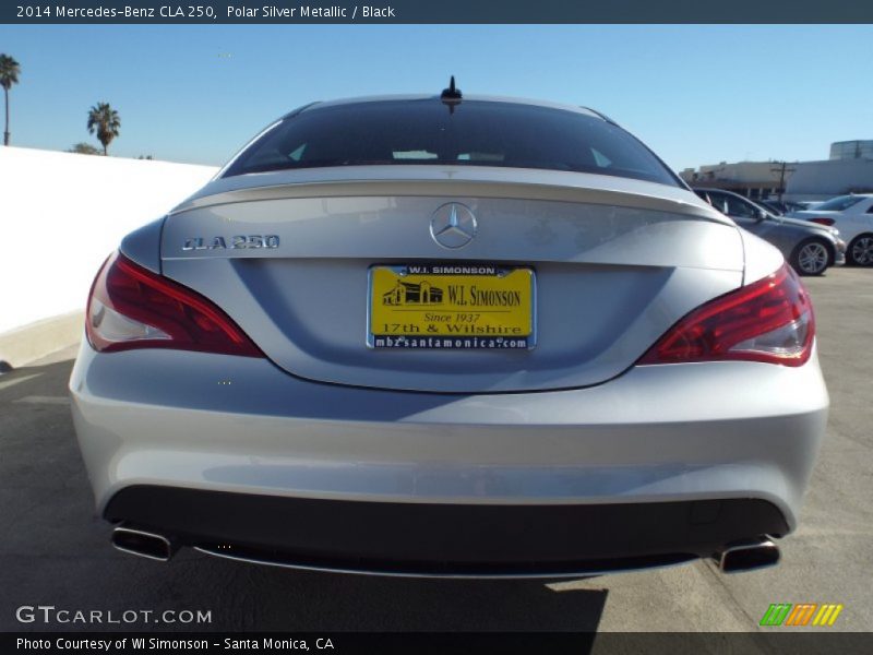 Polar Silver Metallic / Black 2014 Mercedes-Benz CLA 250