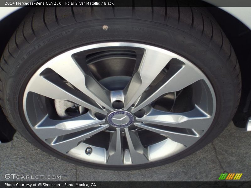 Polar Silver Metallic / Black 2014 Mercedes-Benz CLA 250