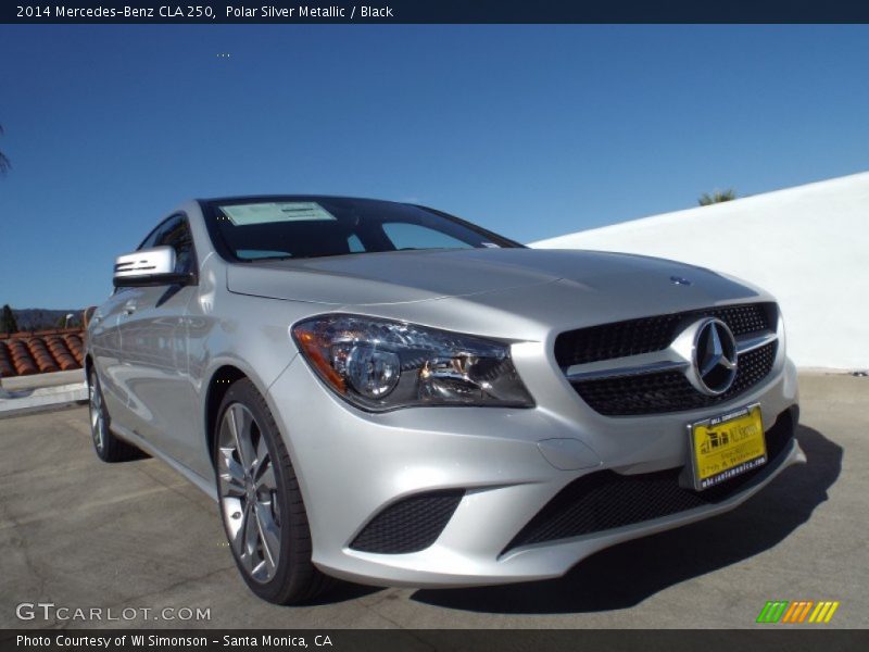 Polar Silver Metallic / Black 2014 Mercedes-Benz CLA 250