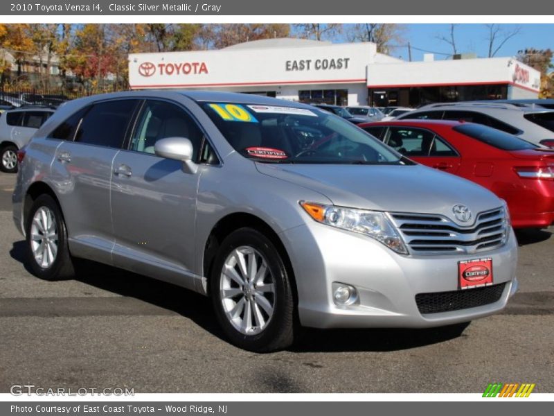 Classic Silver Metallic / Gray 2010 Toyota Venza I4