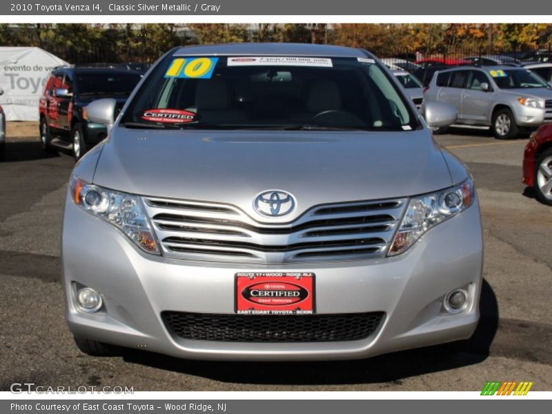 Classic Silver Metallic / Gray 2010 Toyota Venza I4