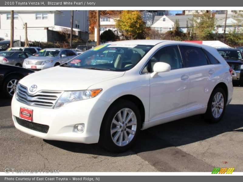 Blizzard White Pearl / Ivory 2010 Toyota Venza I4