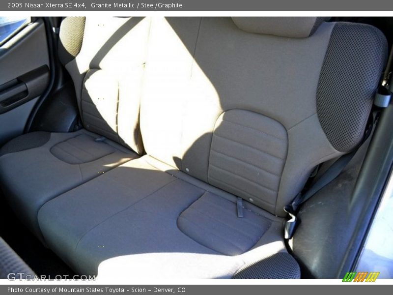 Granite Metallic / Steel/Graphite 2005 Nissan Xterra SE 4x4