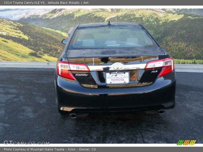 Attitude Black Metallic / Ash 2014 Toyota Camry XLE V6