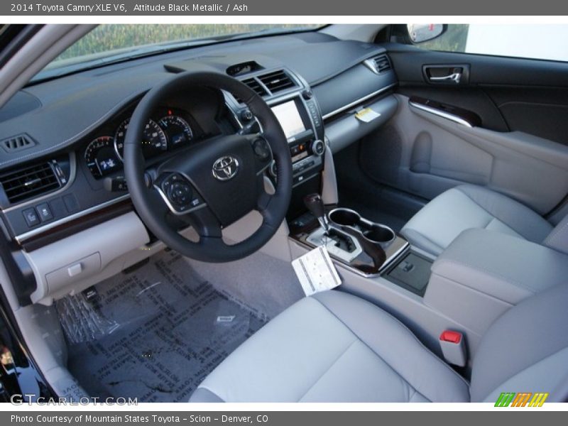 Attitude Black Metallic / Ash 2014 Toyota Camry XLE V6