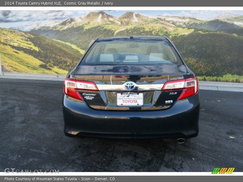 Cosmic Gray Metallic / Ivory 2014 Toyota Camry Hybrid XLE