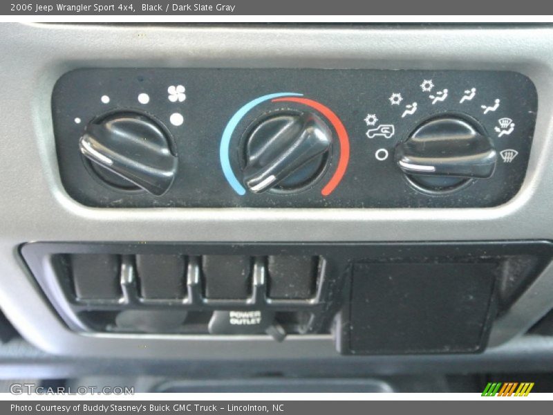 Black / Dark Slate Gray 2006 Jeep Wrangler Sport 4x4