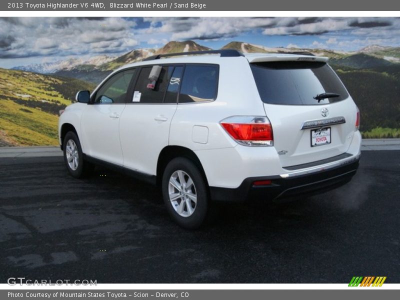 Blizzard White Pearl / Sand Beige 2013 Toyota Highlander V6 4WD