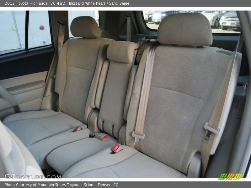 Blizzard White Pearl / Sand Beige 2013 Toyota Highlander V6 4WD
