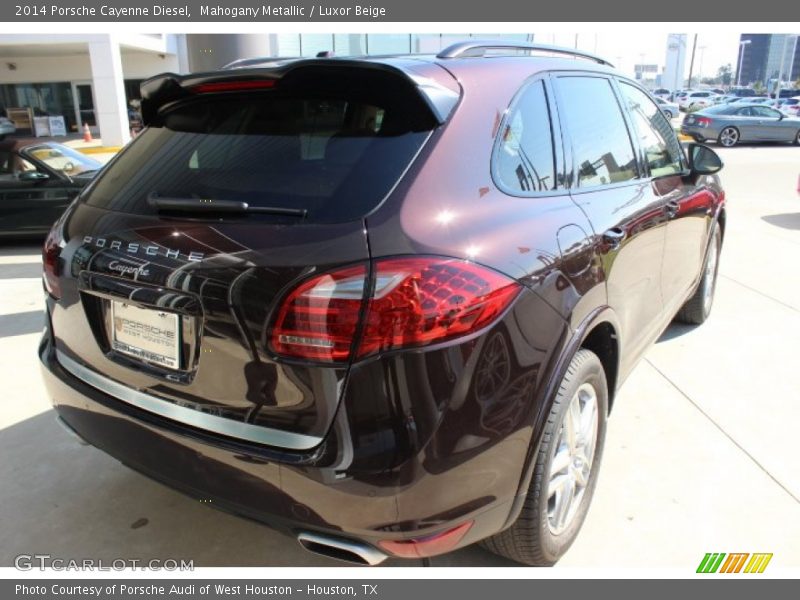 Mahogany Metallic / Luxor Beige 2014 Porsche Cayenne Diesel