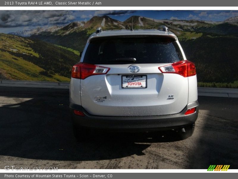 Classic Silver Metallic / Ash 2013 Toyota RAV4 LE AWD