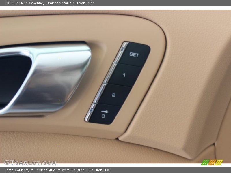 Umber Metallic / Luxor Beige 2014 Porsche Cayenne