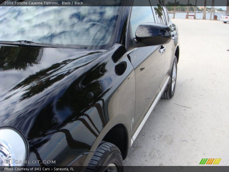 Black / Black 2009 Porsche Cayenne Tiptronic
