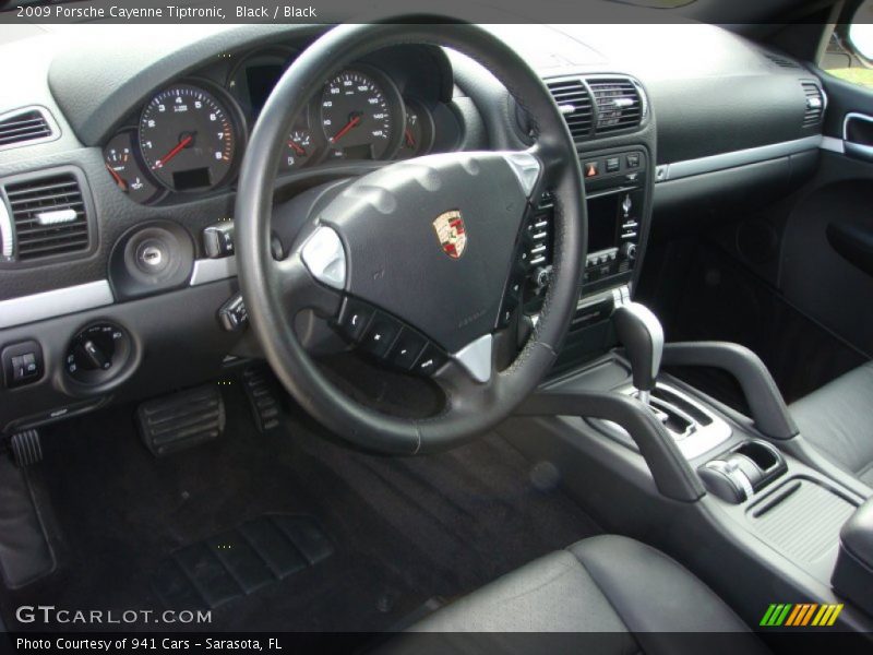 Dashboard of 2009 Cayenne Tiptronic