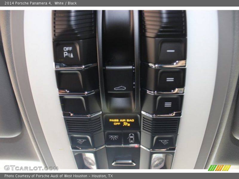 White / Black 2014 Porsche Panamera 4
