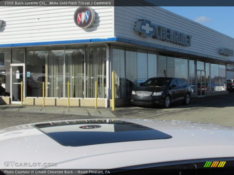 White Gold Flash Tricoat / Cashmere 2006 Buick Lucerne CXL