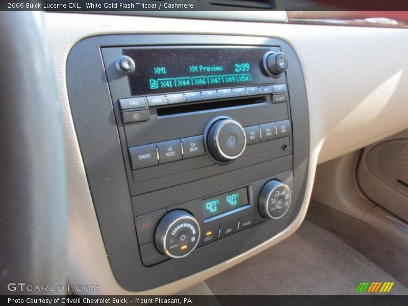 White Gold Flash Tricoat / Cashmere 2006 Buick Lucerne CXL
