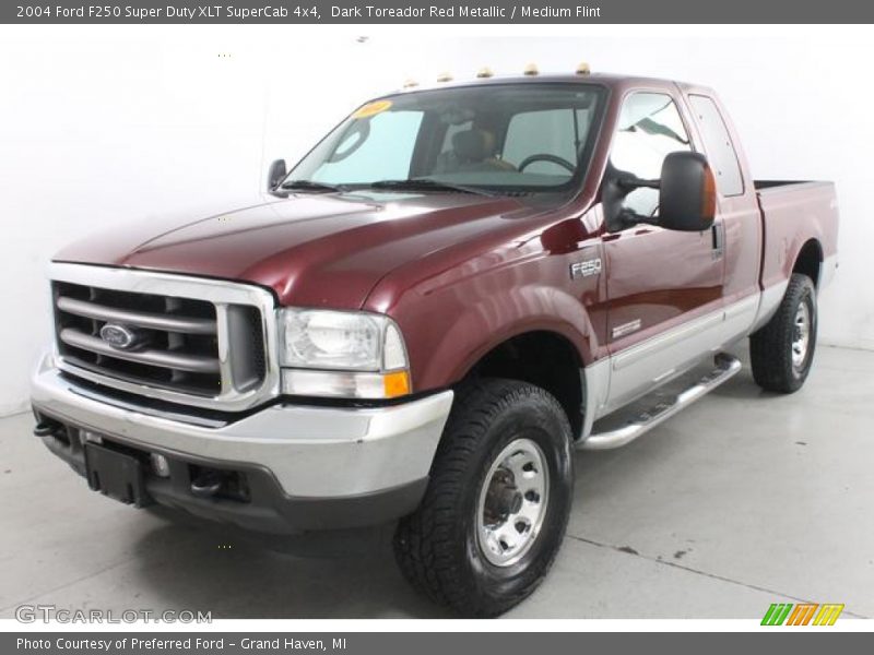 Dark Toreador Red Metallic / Medium Flint 2004 Ford F250 Super Duty XLT SuperCab 4x4