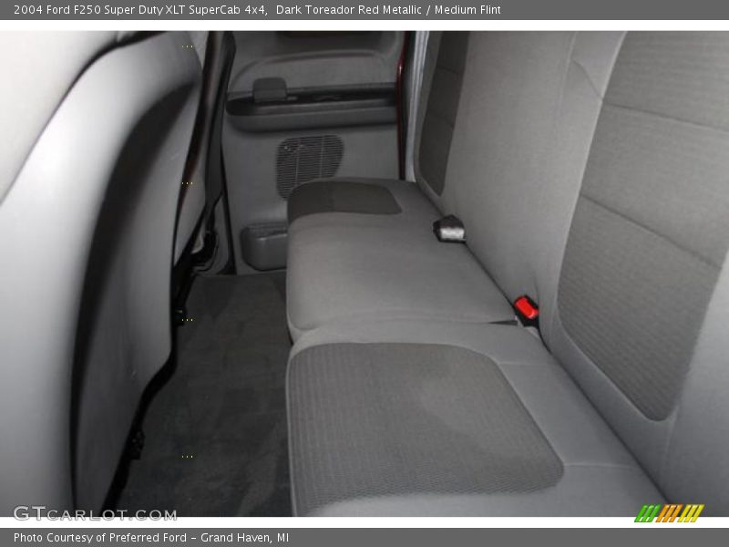 Dark Toreador Red Metallic / Medium Flint 2004 Ford F250 Super Duty XLT SuperCab 4x4