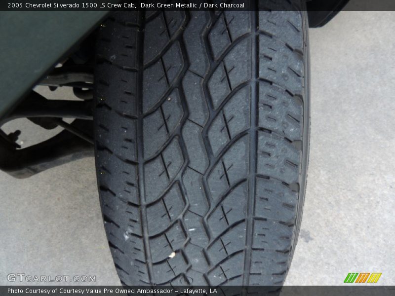 Dark Green Metallic / Dark Charcoal 2005 Chevrolet Silverado 1500 LS Crew Cab