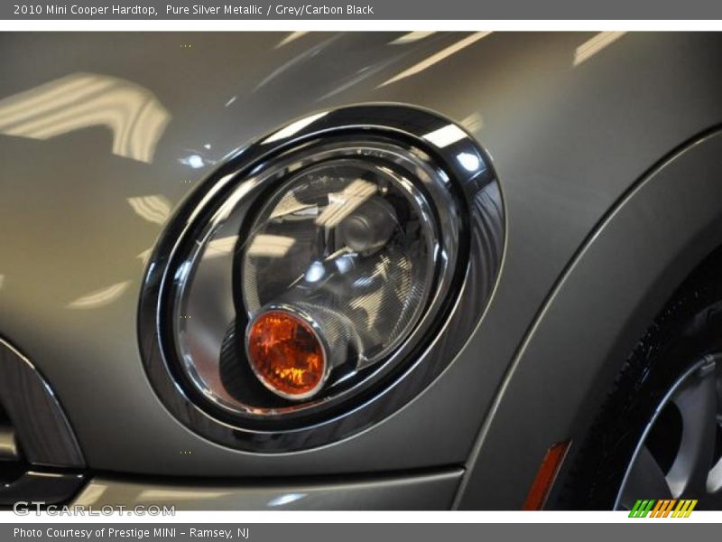 Pure Silver Metallic / Grey/Carbon Black 2010 Mini Cooper Hardtop