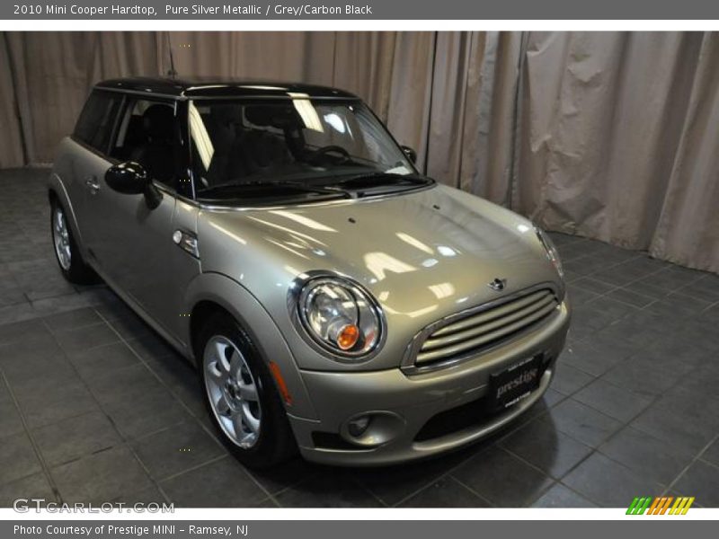 Pure Silver Metallic / Grey/Carbon Black 2010 Mini Cooper Hardtop