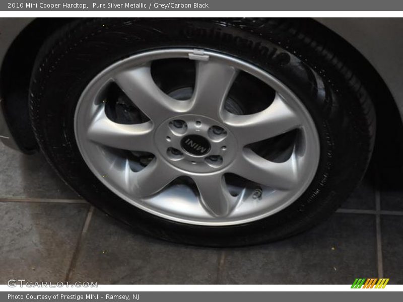 Pure Silver Metallic / Grey/Carbon Black 2010 Mini Cooper Hardtop