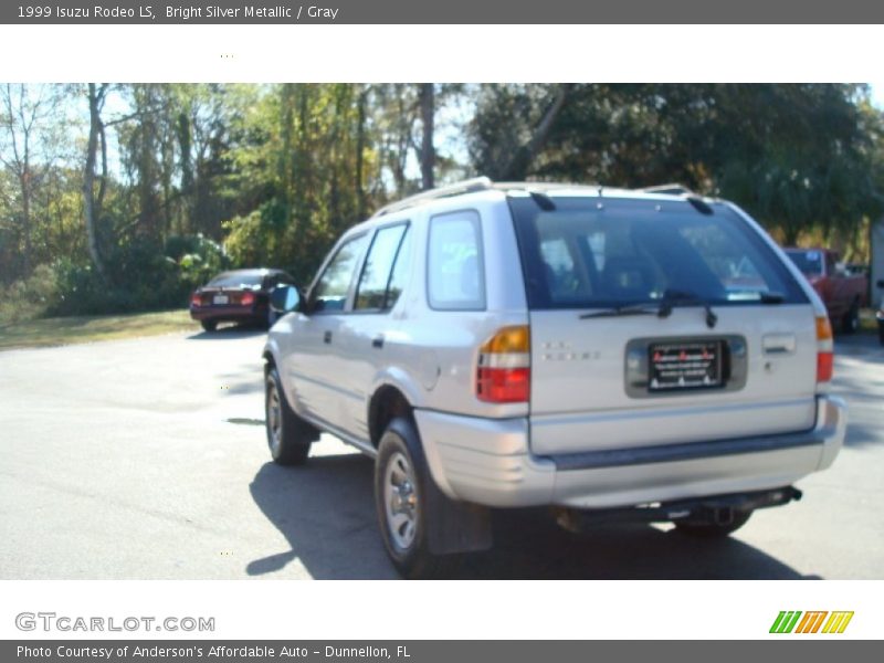 Bright Silver Metallic / Gray 1999 Isuzu Rodeo LS