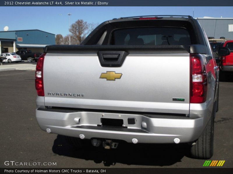 Silver Ice Metallic / Ebony 2012 Chevrolet Avalanche LT 4x4