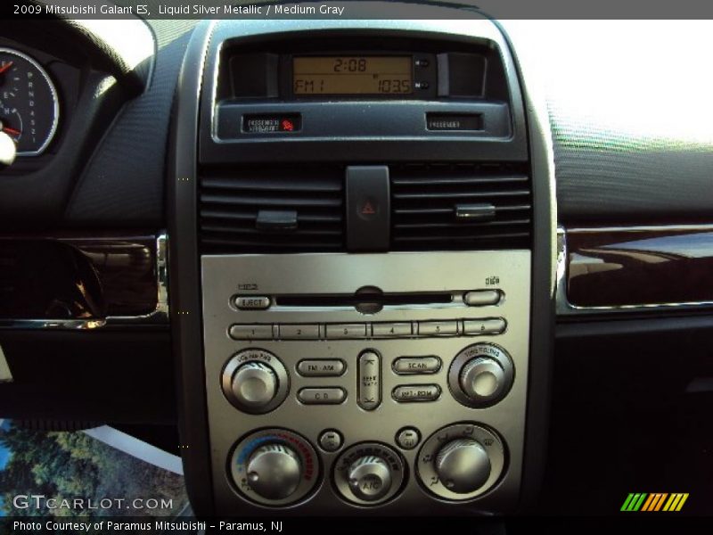 Liquid Silver Metallic / Medium Gray 2009 Mitsubishi Galant ES