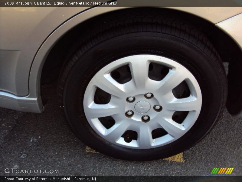 Liquid Silver Metallic / Medium Gray 2009 Mitsubishi Galant ES