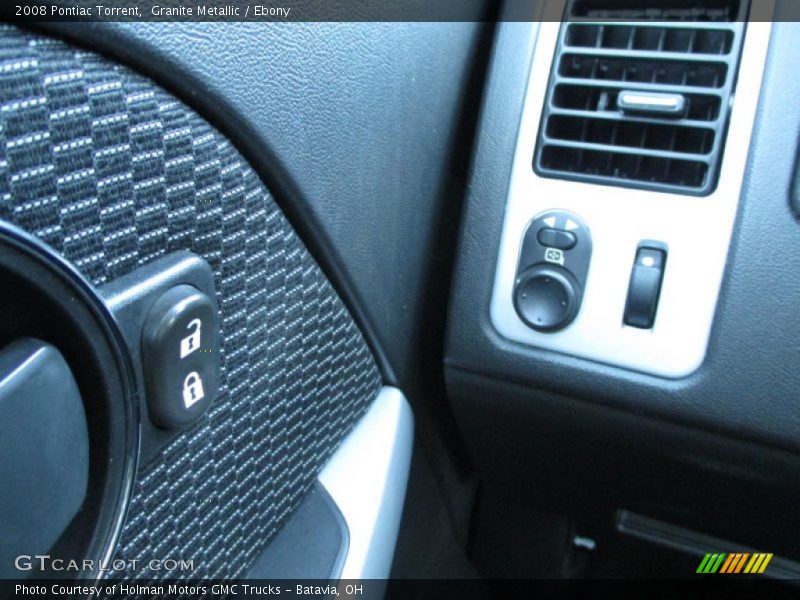 Granite Metallic / Ebony 2008 Pontiac Torrent