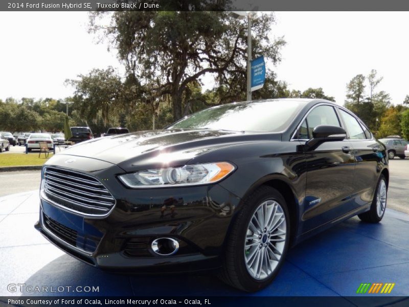 Tuxedo Black / Dune 2014 Ford Fusion Hybrid SE