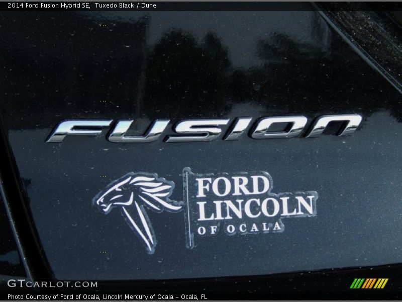 Tuxedo Black / Dune 2014 Ford Fusion Hybrid SE