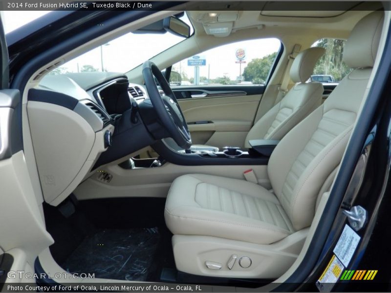 Tuxedo Black / Dune 2014 Ford Fusion Hybrid SE