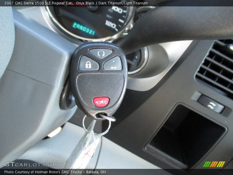 Onyx Black / Dark Titanium/Light Titanium 2007 GMC Sierra 1500 SLE Regular Cab