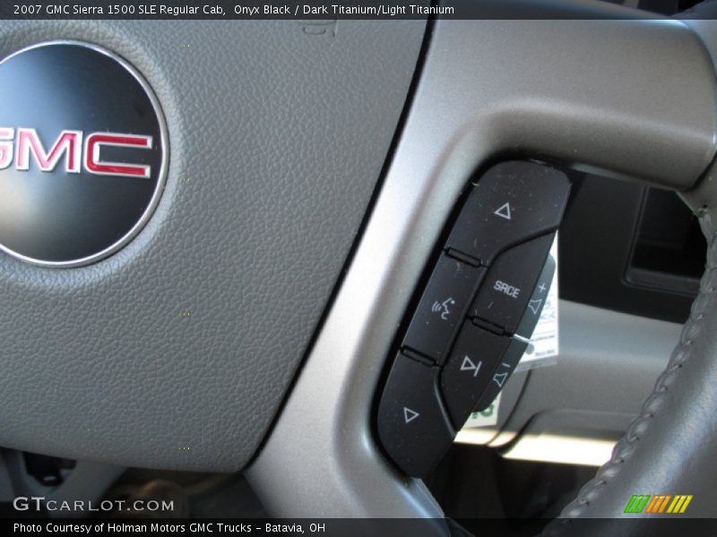 Onyx Black / Dark Titanium/Light Titanium 2007 GMC Sierra 1500 SLE Regular Cab
