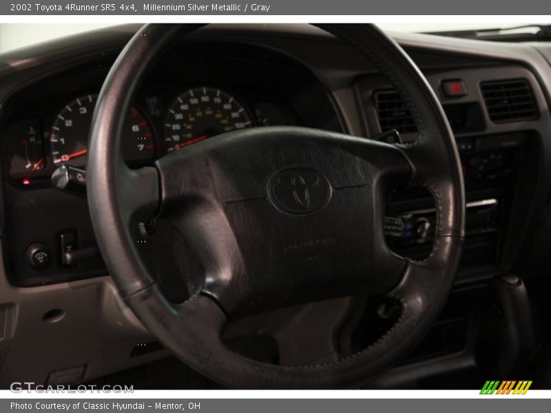 Millennium Silver Metallic / Gray 2002 Toyota 4Runner SR5 4x4