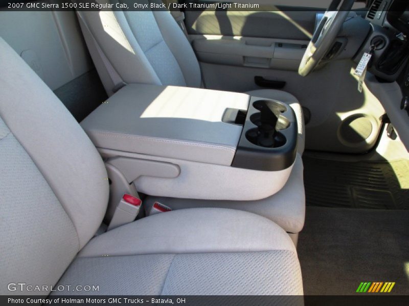 Onyx Black / Dark Titanium/Light Titanium 2007 GMC Sierra 1500 SLE Regular Cab