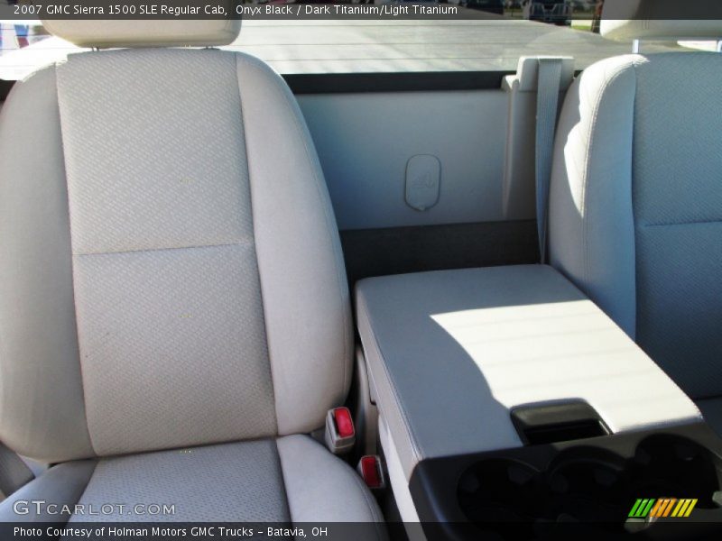 Onyx Black / Dark Titanium/Light Titanium 2007 GMC Sierra 1500 SLE Regular Cab