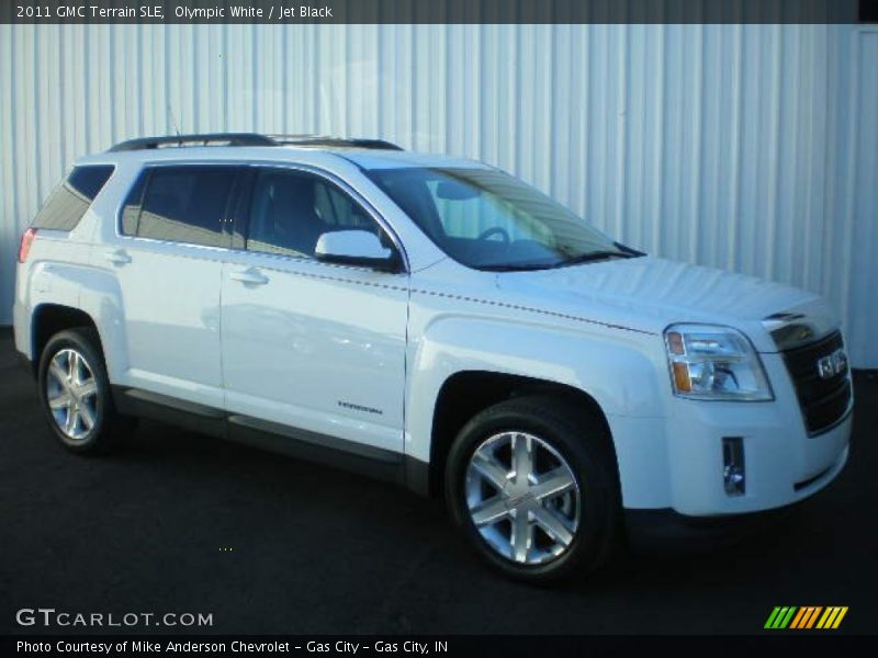 Olympic White / Jet Black 2011 GMC Terrain SLE