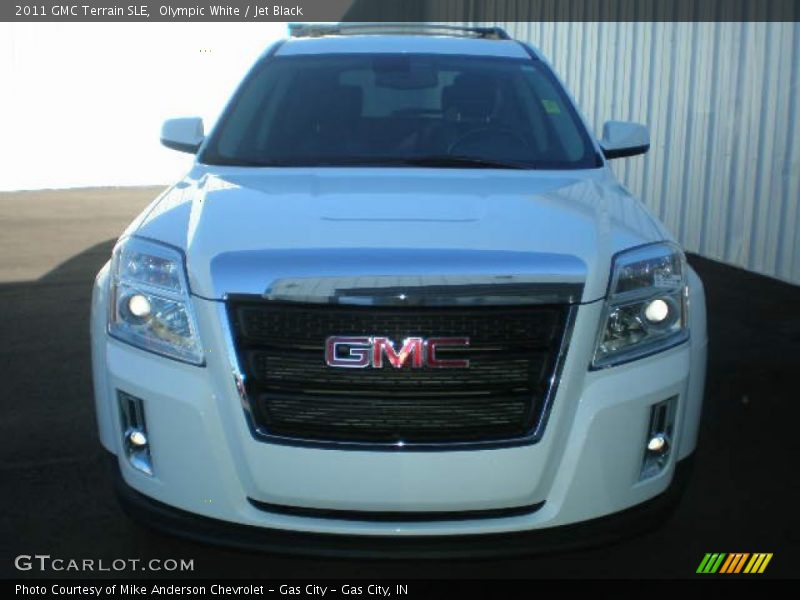 Olympic White / Jet Black 2011 GMC Terrain SLE