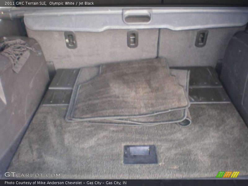Olympic White / Jet Black 2011 GMC Terrain SLE