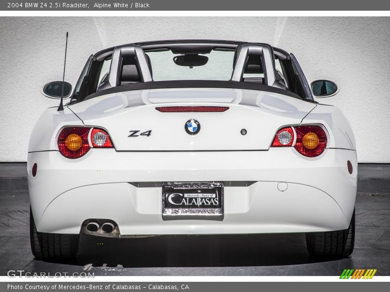 Alpine White / Black 2004 BMW Z4 2.5i Roadster